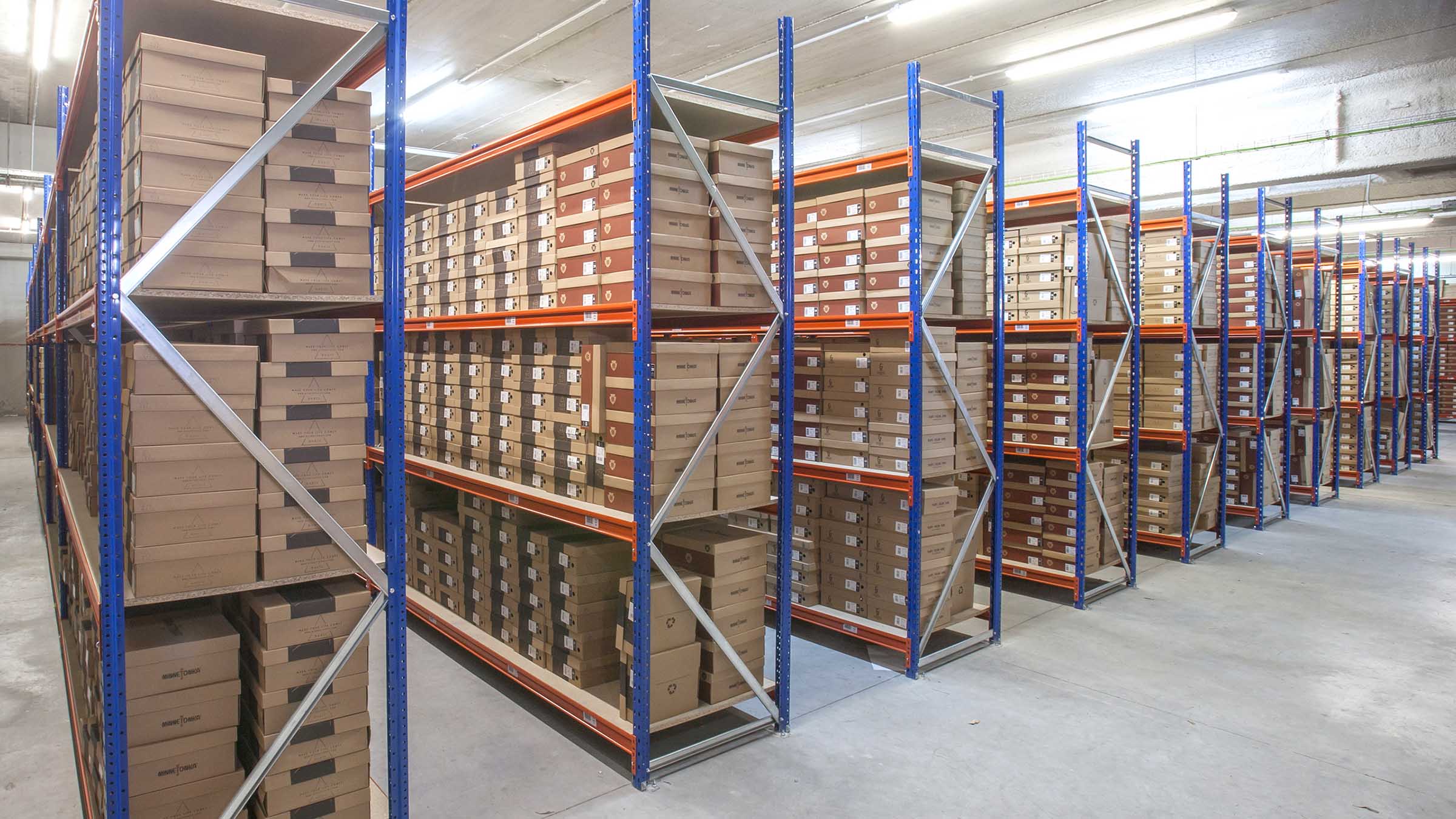 Warehouse Racking Systems US | AR Racking Inc